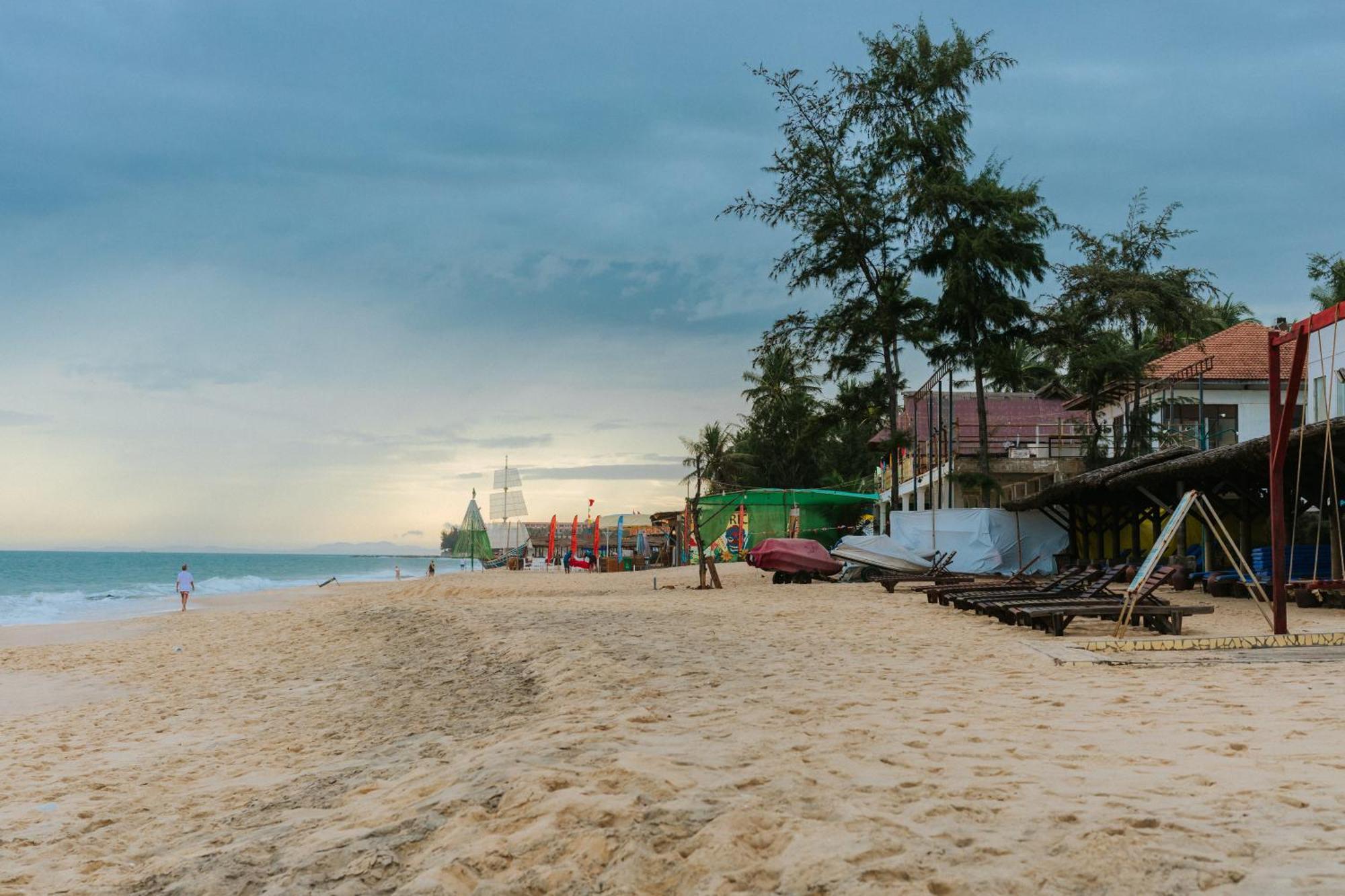 Le Aqua Resort & Spa Phan Thiet - Swiss Village Resort & Spa Mui Ne Exterior photo