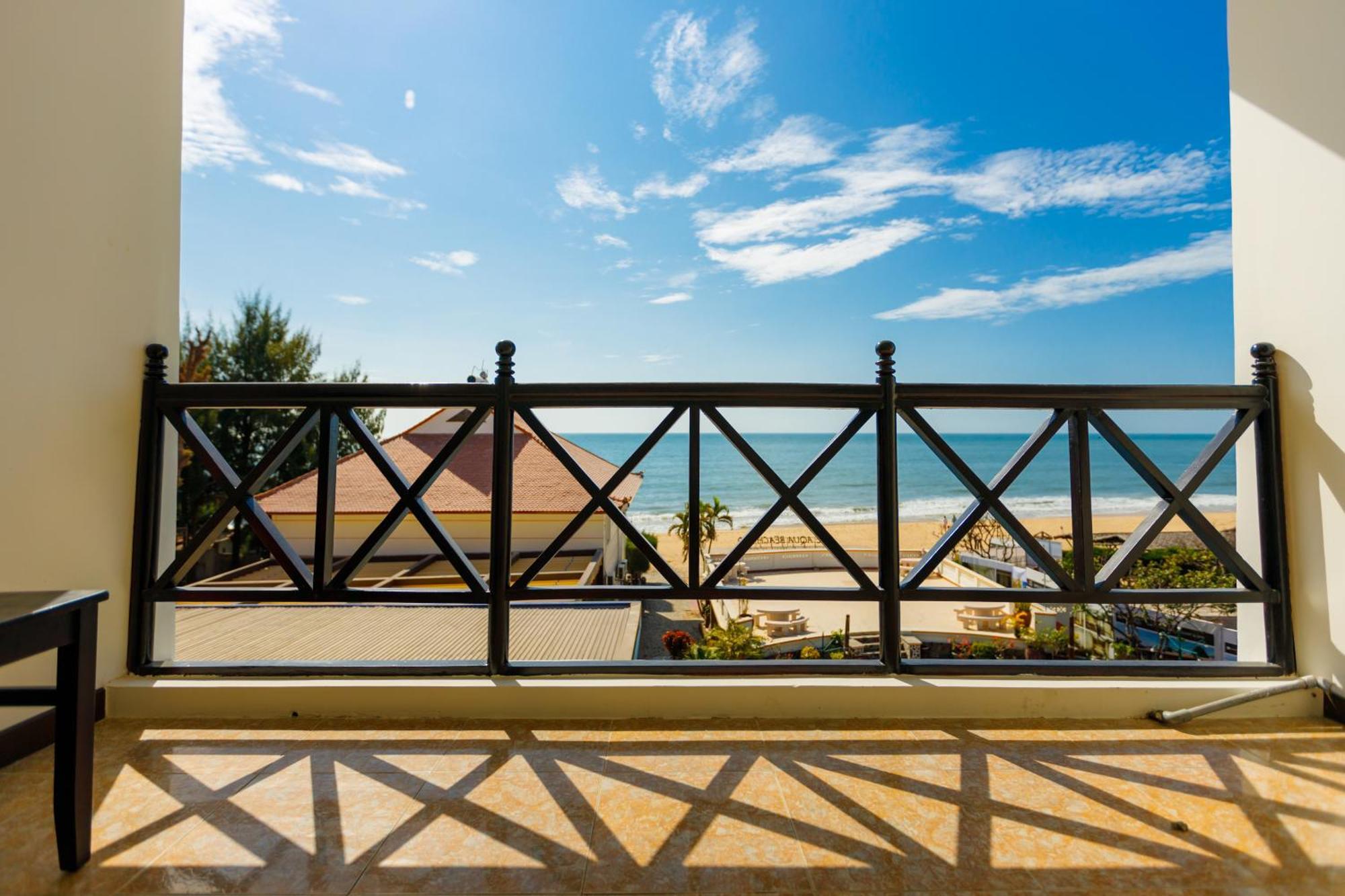 Le Aqua Resort & Spa Phan Thiet - Swiss Village Resort & Spa Mui Ne Exterior photo